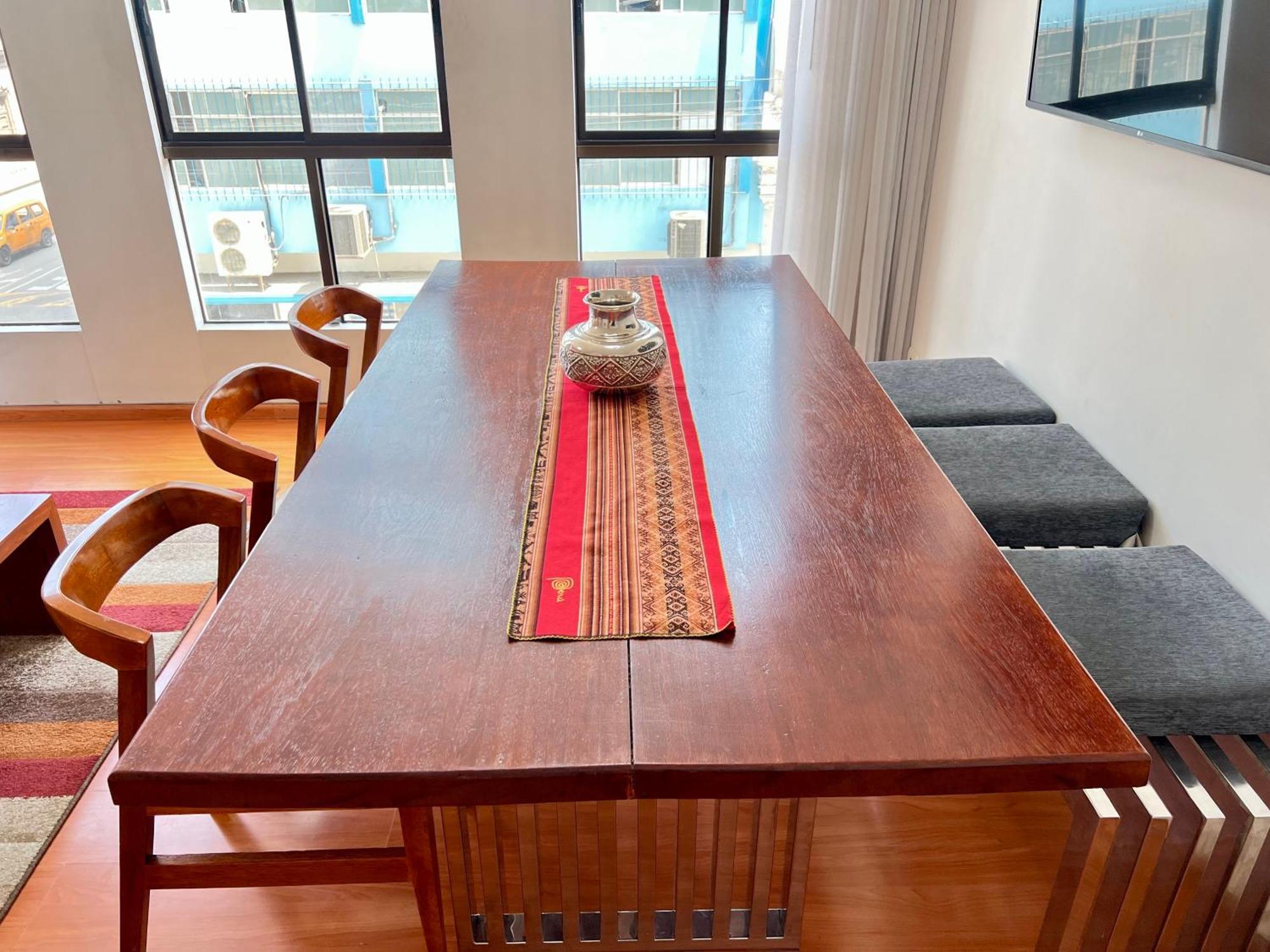 Downtown Lima Apt With May Promo Book & Save Big Exterior photo